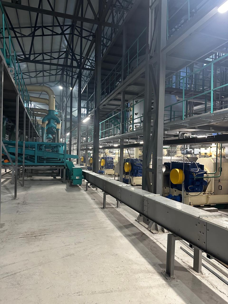 Лінія пресування з промисловими електродвигунами